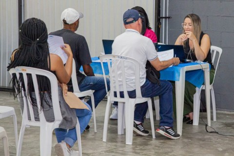 PAT Itinerante oferece mais de 500 vagas de emprego no Ariston