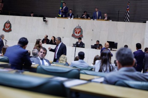 Assembleia de São Paulo aprova orçamento de 382 bilhões para 2026 com