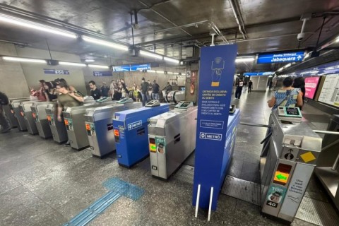 Pagamento por aproximação passa a ser aceito em todas as estações do Metrô