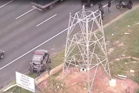 Troca de tiros na imigrantes termina com suspeito morto em diadema