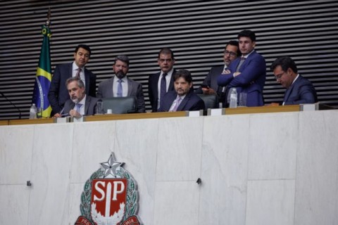 Alesp aprova aumento de 10% no Salário Mínimo Paulista, que passa a ser de R$ 1.804